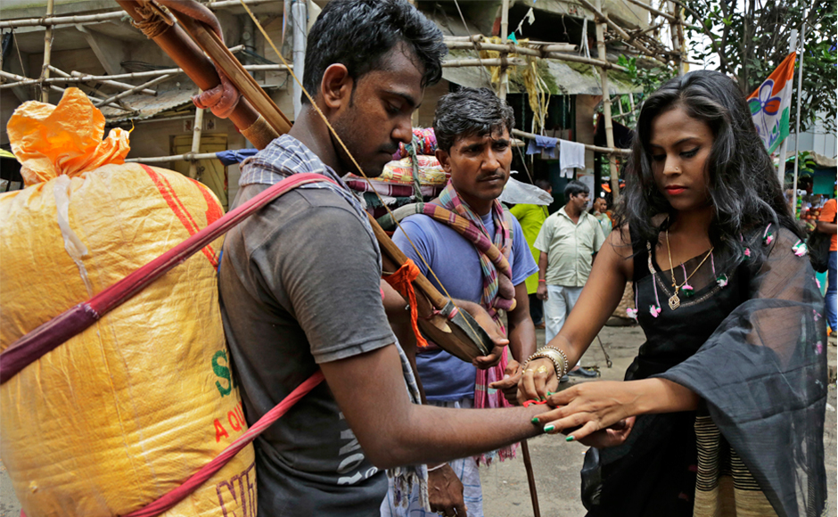 Kolkata Sex Workers Celebrate Raksha Bandhan Say They Want To Erase