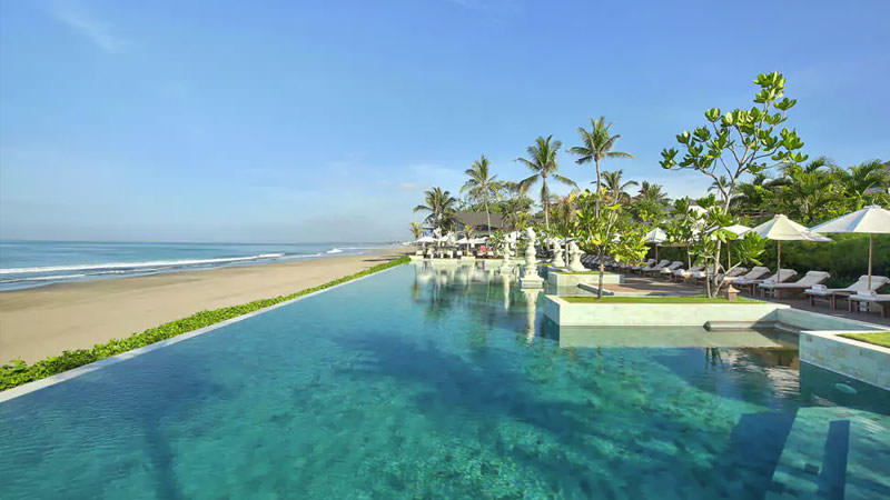 10best-beach-hotel-bali