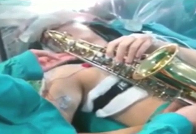 patient-saxophone-heart-surgery