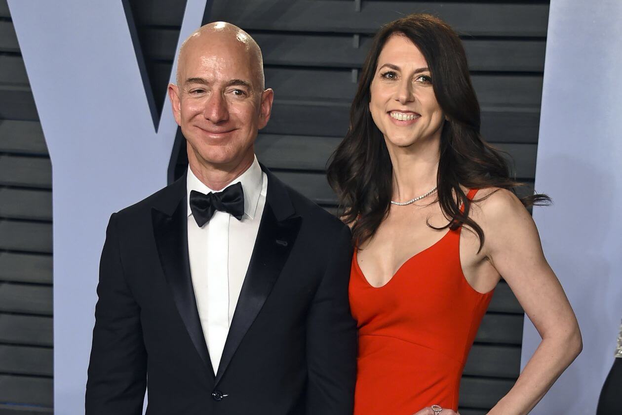 Jeff Bezos with wife, MacKenzie